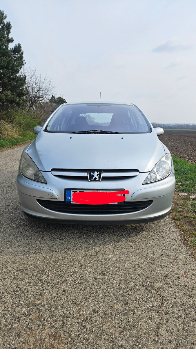 Peugeot 307 r. 2004 - 6