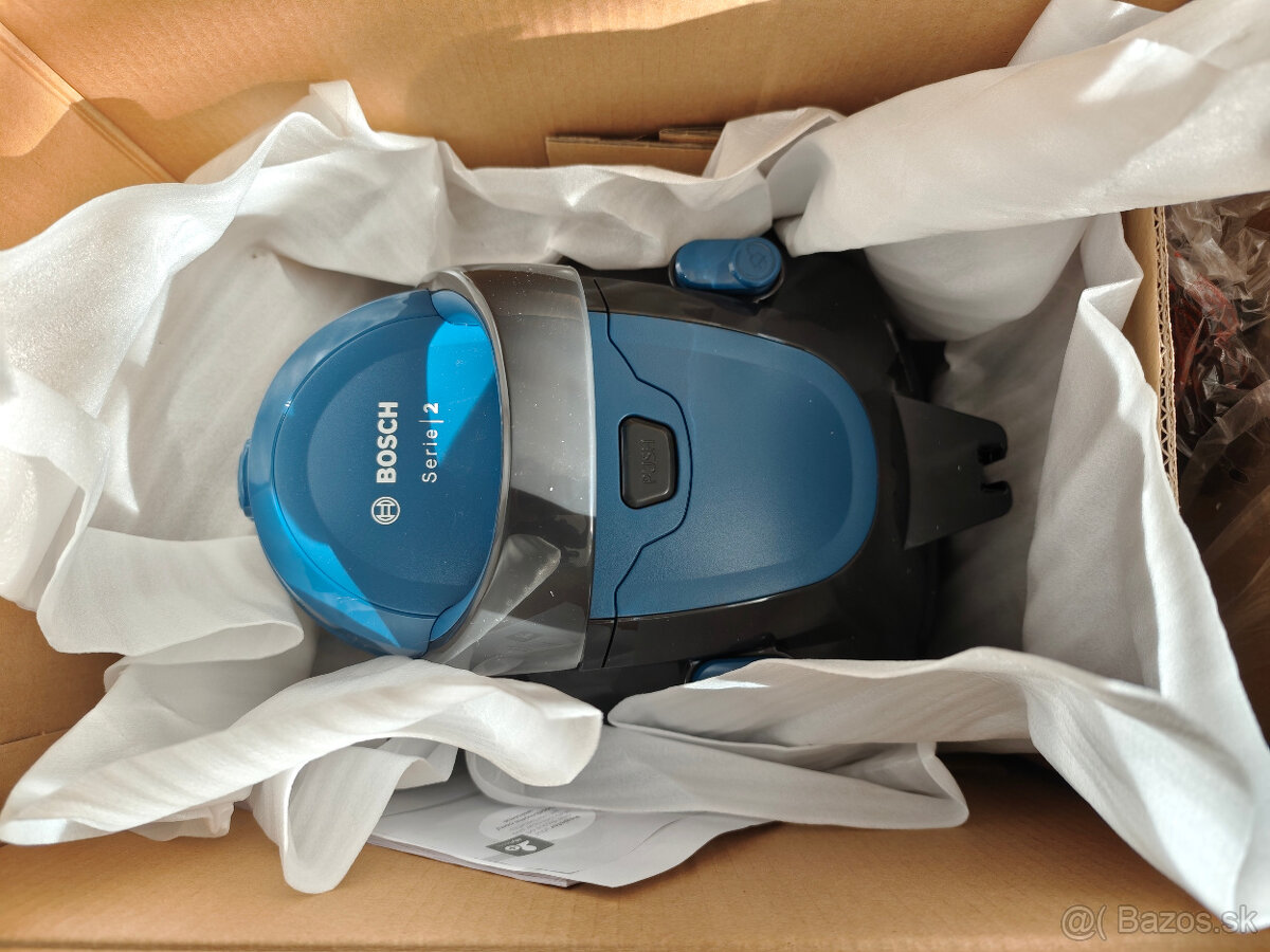 vysavac Bosch BGS05A220 uplne novy - 6