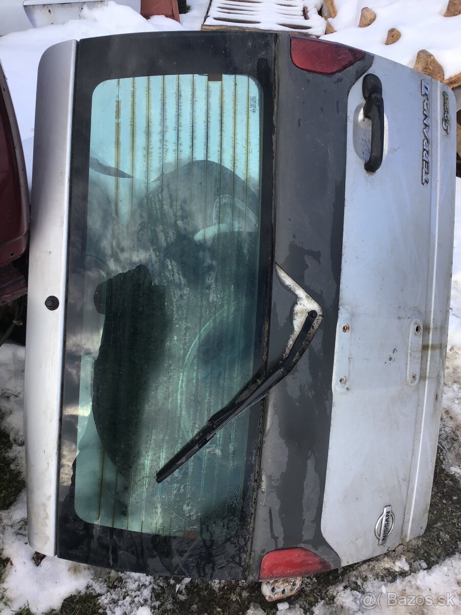 Nissan terrano 2 dielce na fotkách - 6