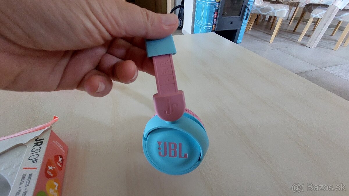 Predam detske sluchatka JBL - 6