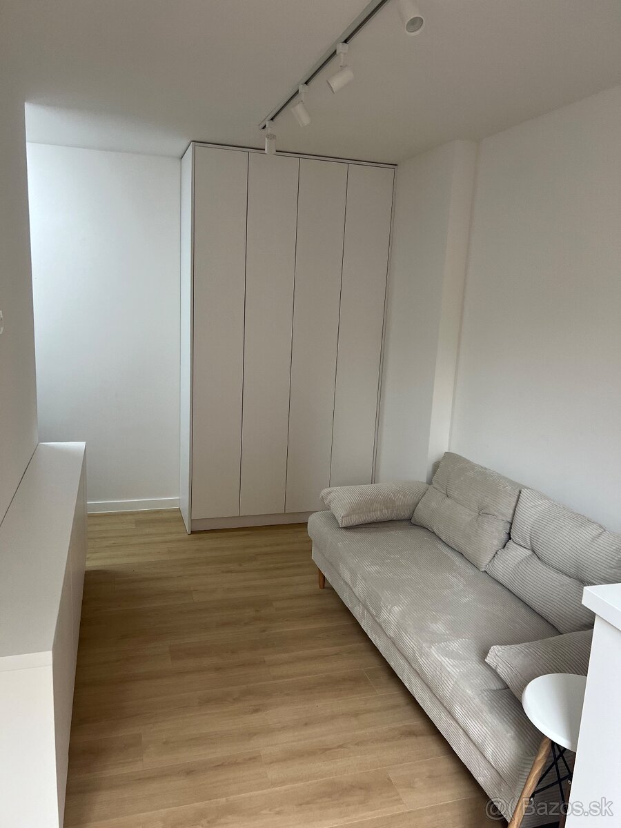 Garsonka na prenajom - 6