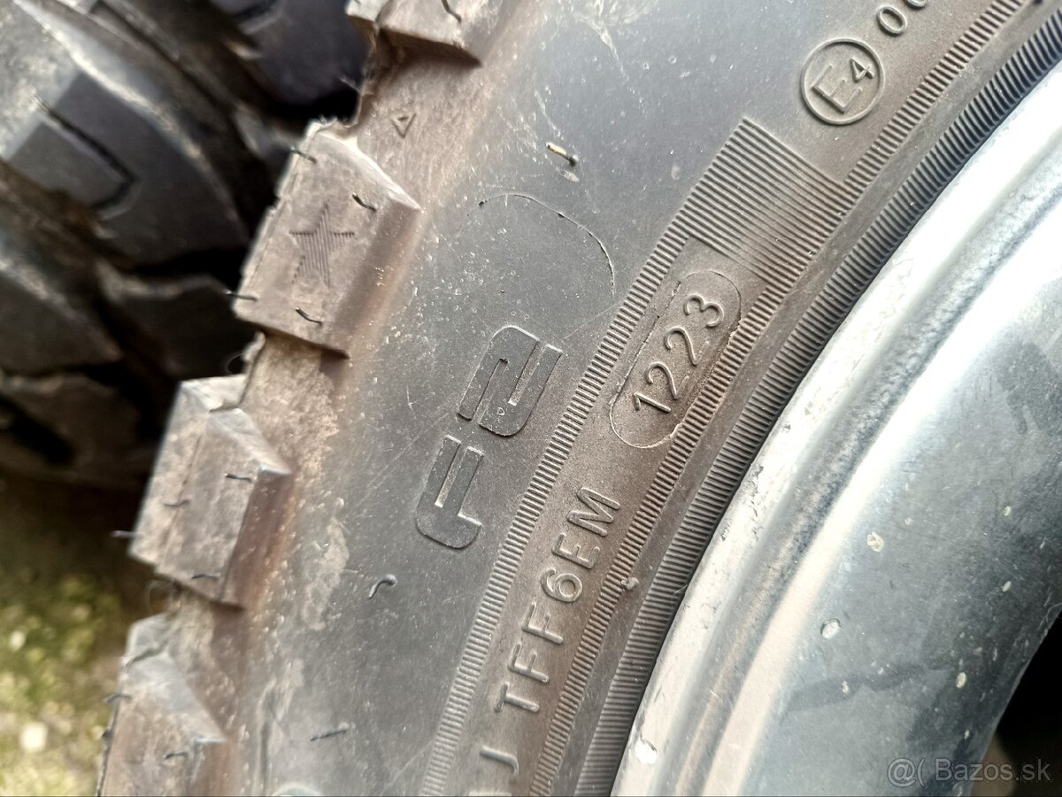 Toyota Land Cruiser J100 J200 sada kolies R18 - 6