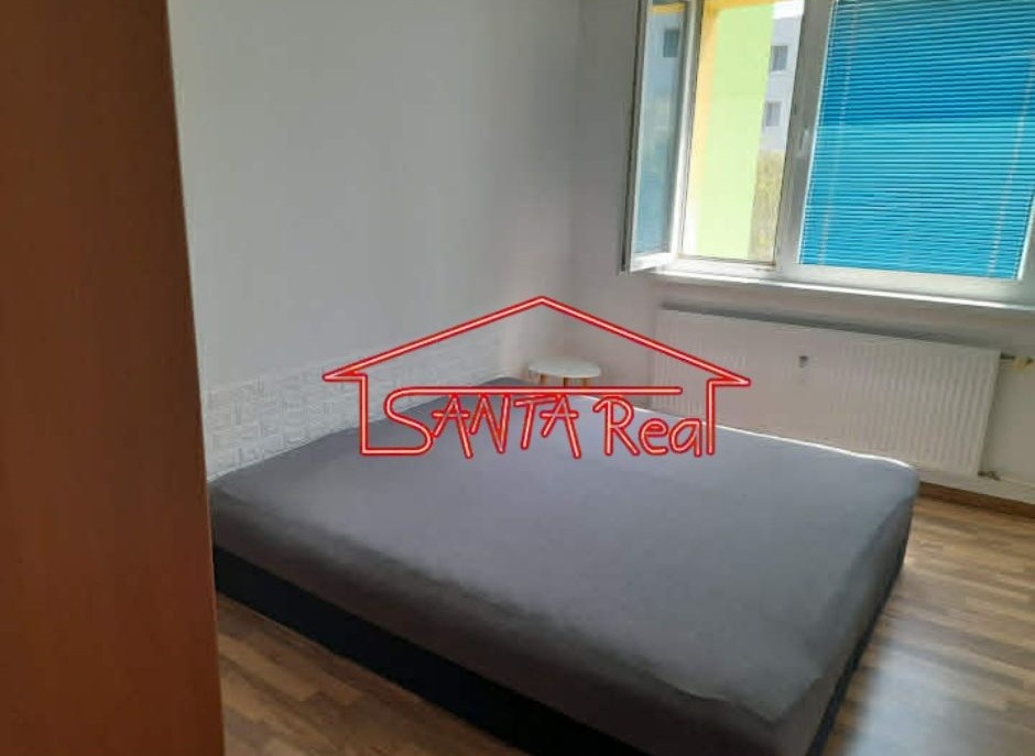 Predaj dvojgarsónky v centre Levíc, ID 584, - 6