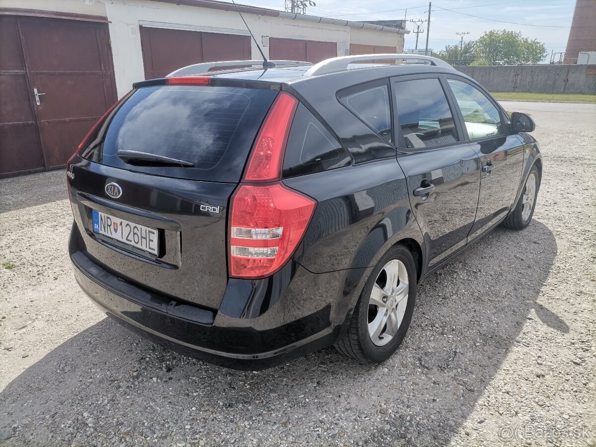 Kia Ceed combi - 6