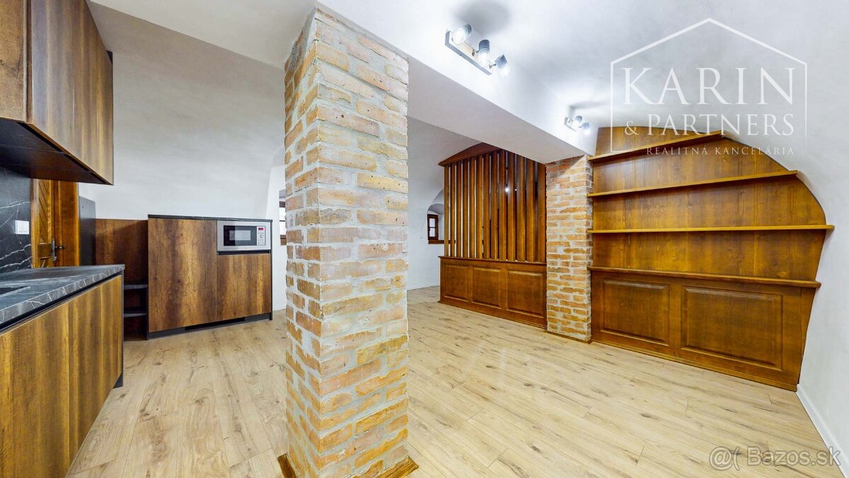 Exkluzívny nový apartmán v priamom centre Banskej Štiavnice - 6