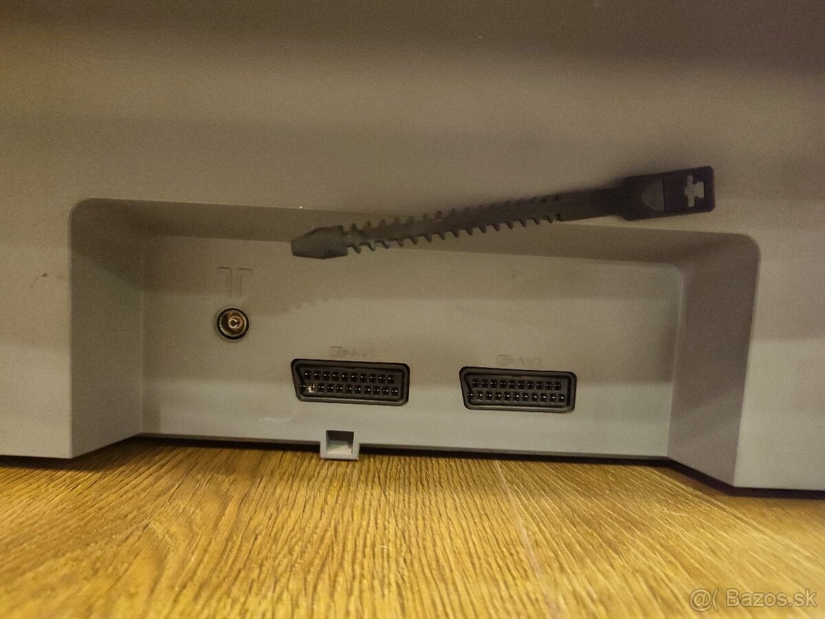 Panasonic Colour TV, Quintrix - 6