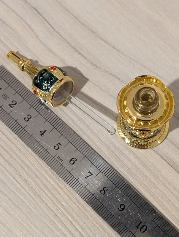 Dekoratívna fľaštička na parfum v arabskom štýle – vintage f - 6