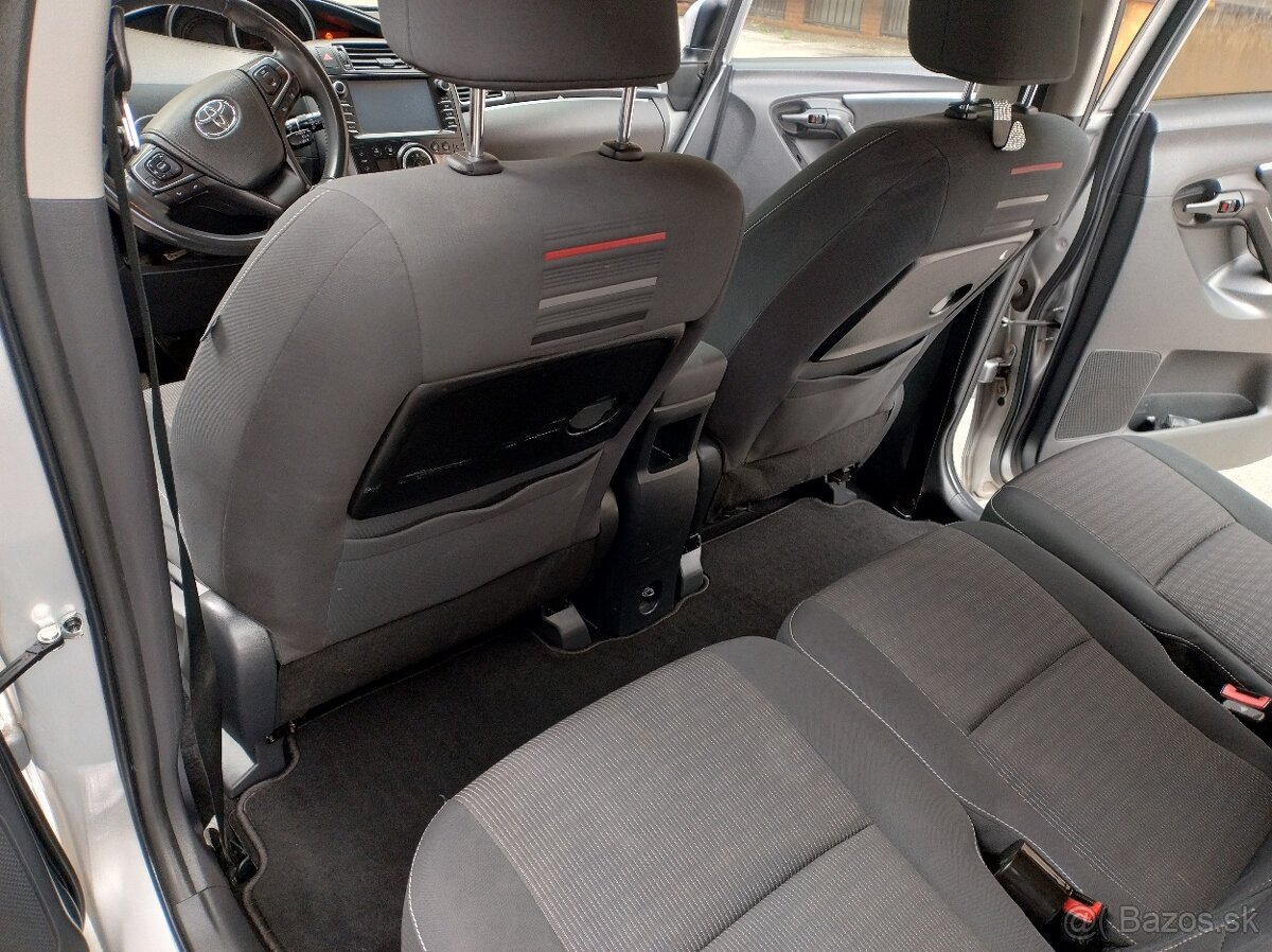 Verso rok 11/2017 - 6