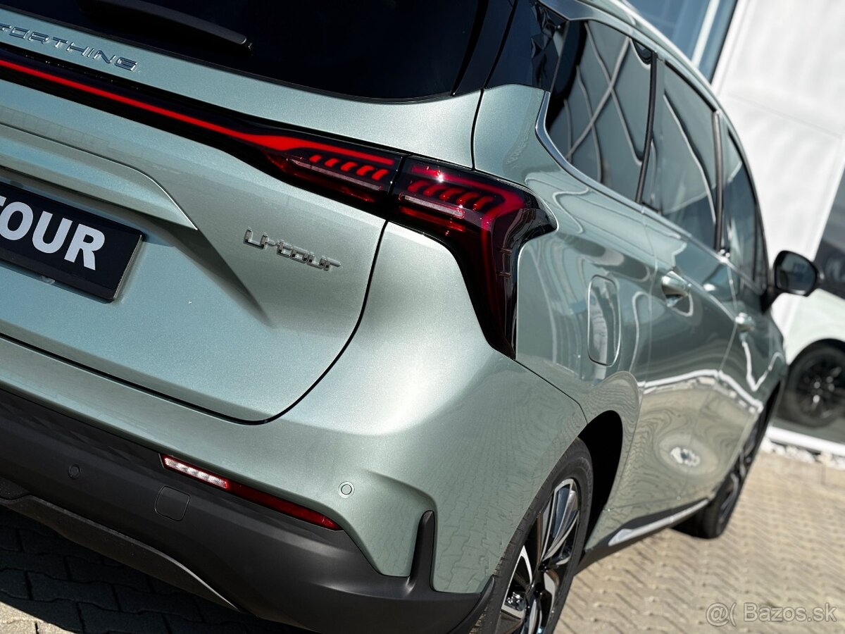 Dongfeng Forthing U-TOUR 7-miestny - 6