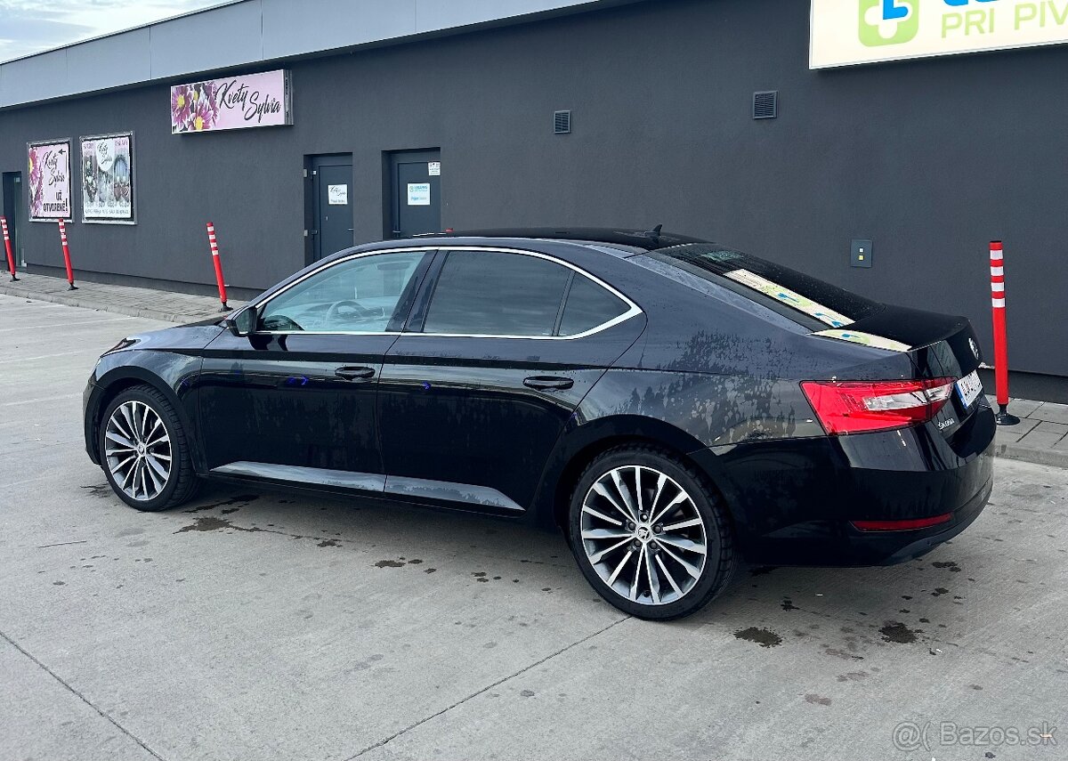 ŠKODA SUPERB 3 - 6