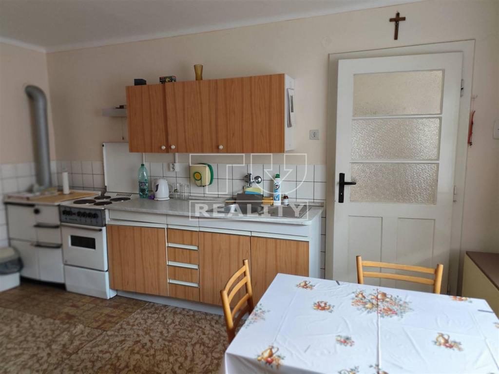 Častkovce chalupa v srdci stredoslovenskej histórie - 6