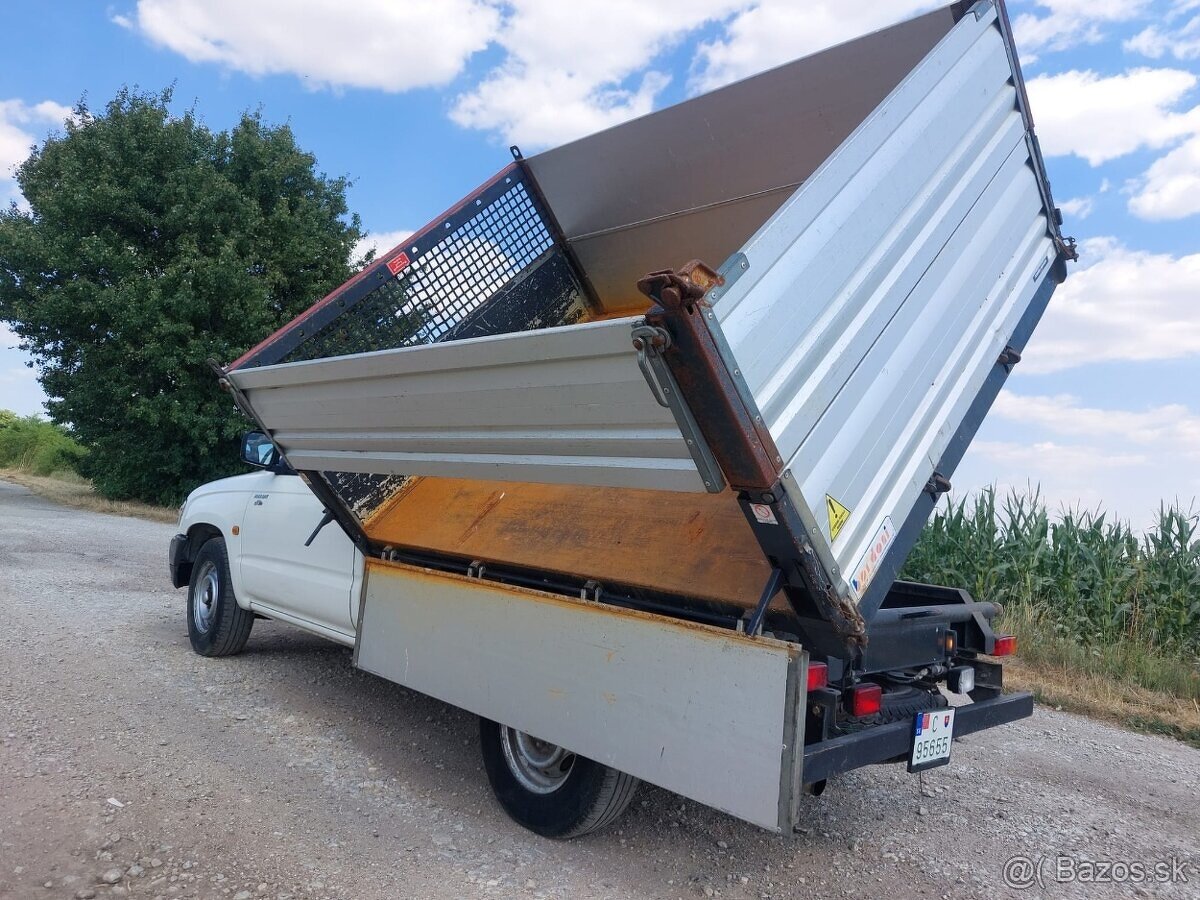 TOYOTA HILUX 3-STRANNÝ VYKLÁPAČ - 6