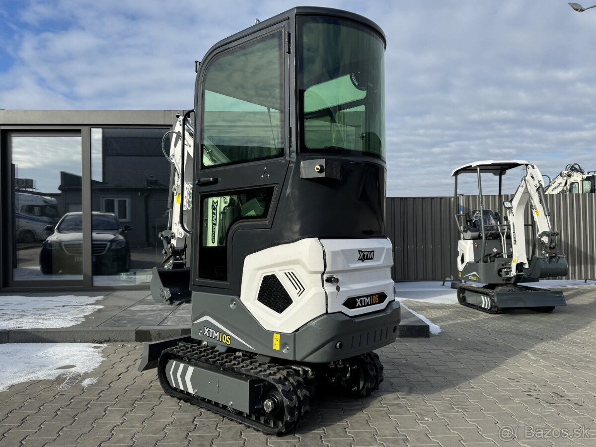 Minibagr XTM X10S PRO s kabinou - 6