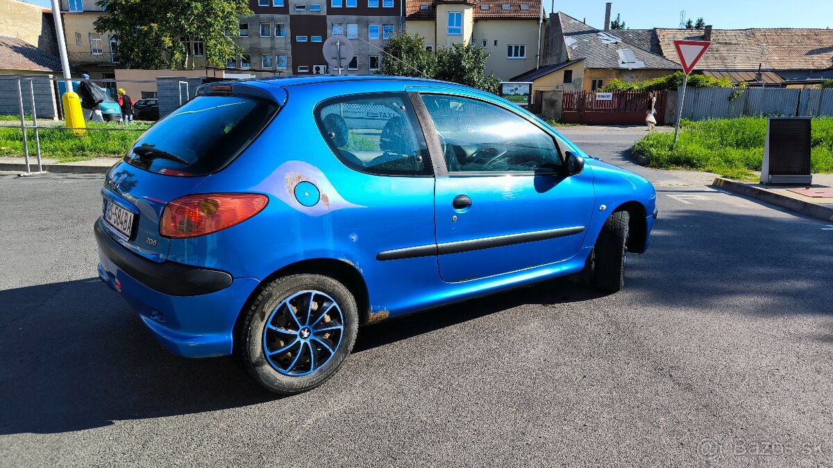 PEUGEOT 206 1.4 - 55kw - 6