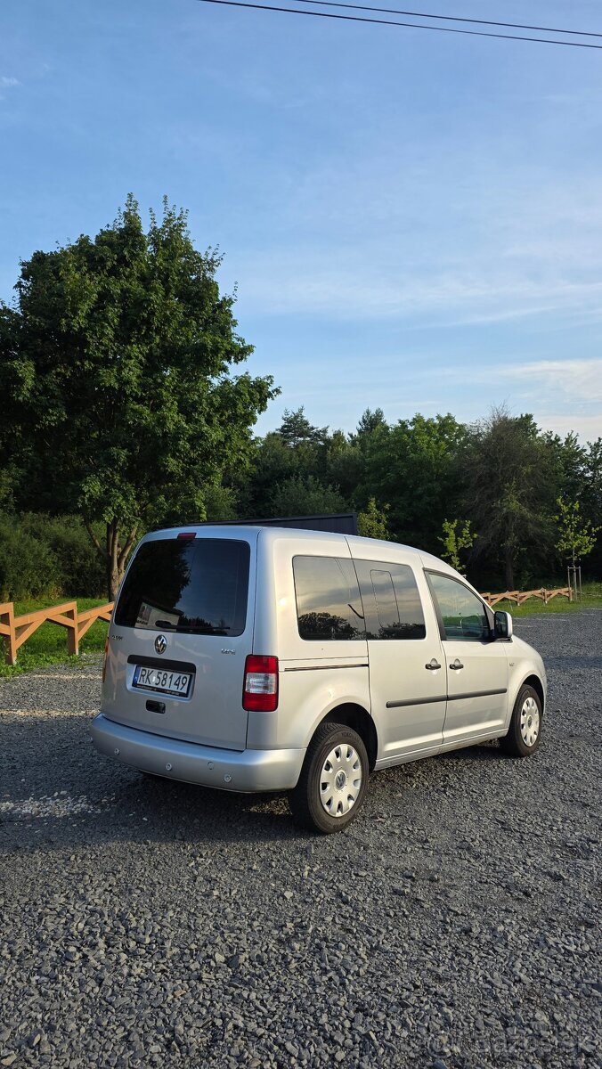 Predam volkswagen caddy 1.9tdi 5q - 6