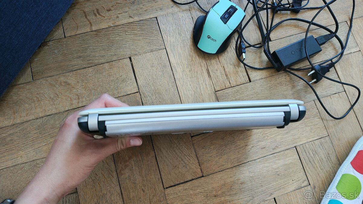 Sony vaio - 6