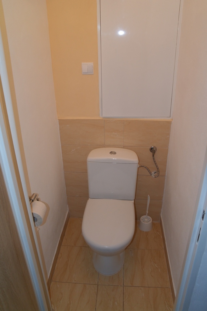 2 izbový s loggiou, Sídl.II,, 1/3 poschodie - 6