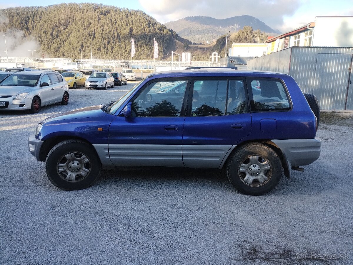 Toyota RAV4 2.0i 5D 2AB ABS A/C A/T - 6