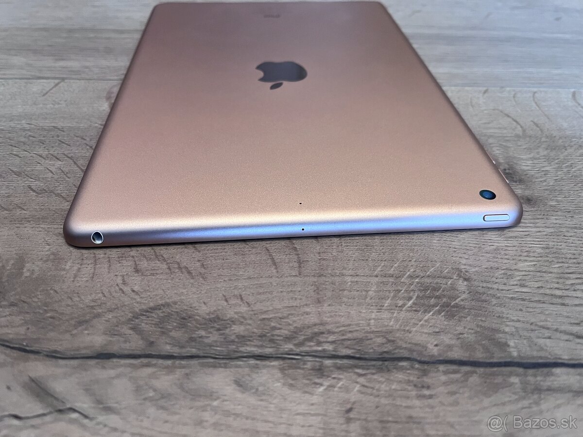 Apple iPad 10.2" 8th Gen 32 GB - 6