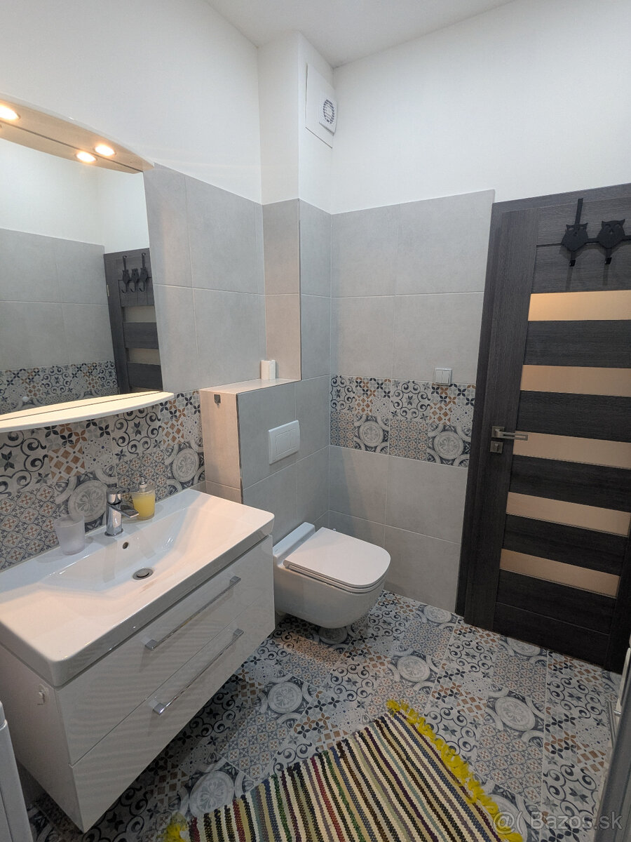 Štýlový, novorekonštruovaný 2-izbový blízko Centra - 6