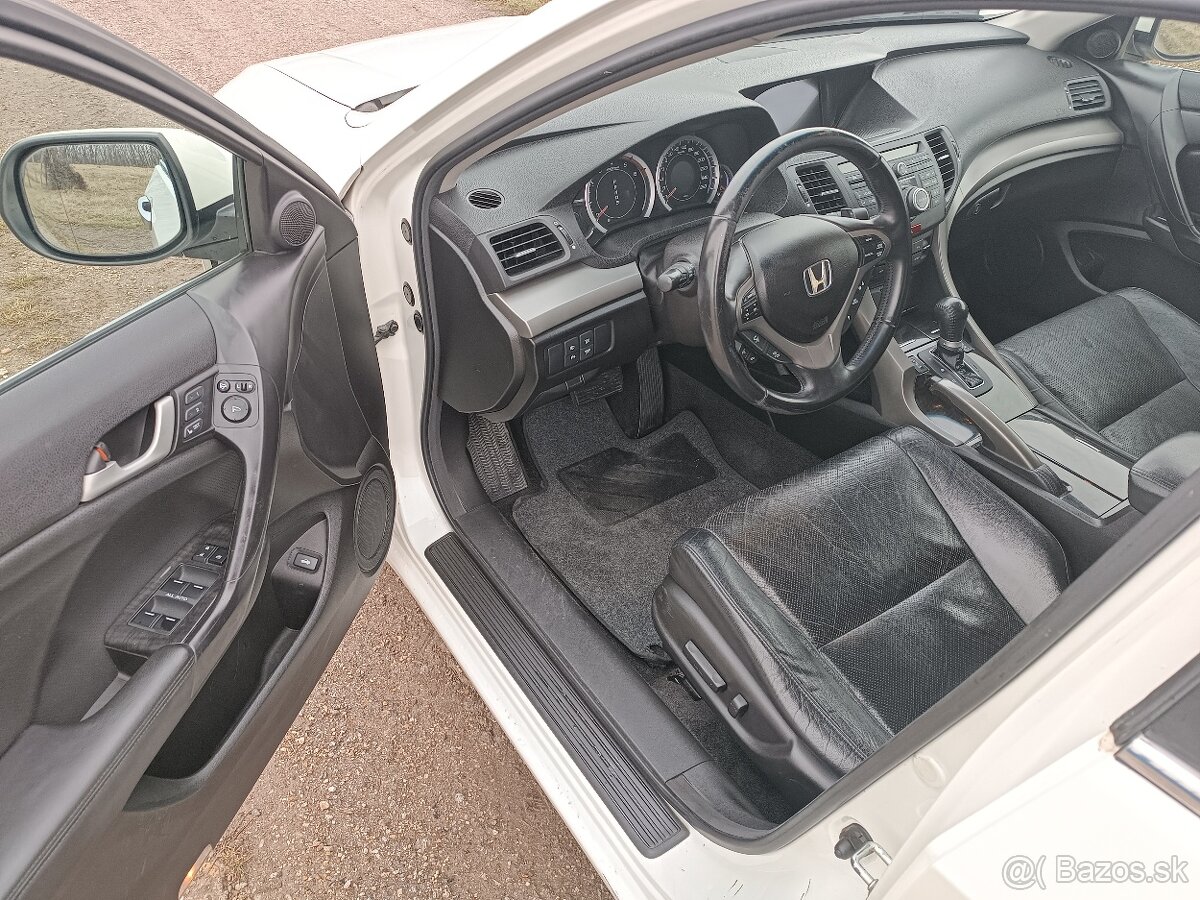 HONDA ACCORD 2.2 DIESEL PLNÁ VÝBAVA - 6