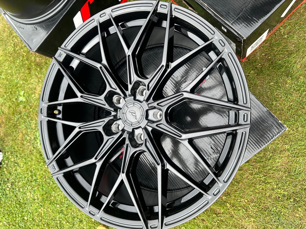 Predám disky Japan Racing JR46 R19 5x120 - 6