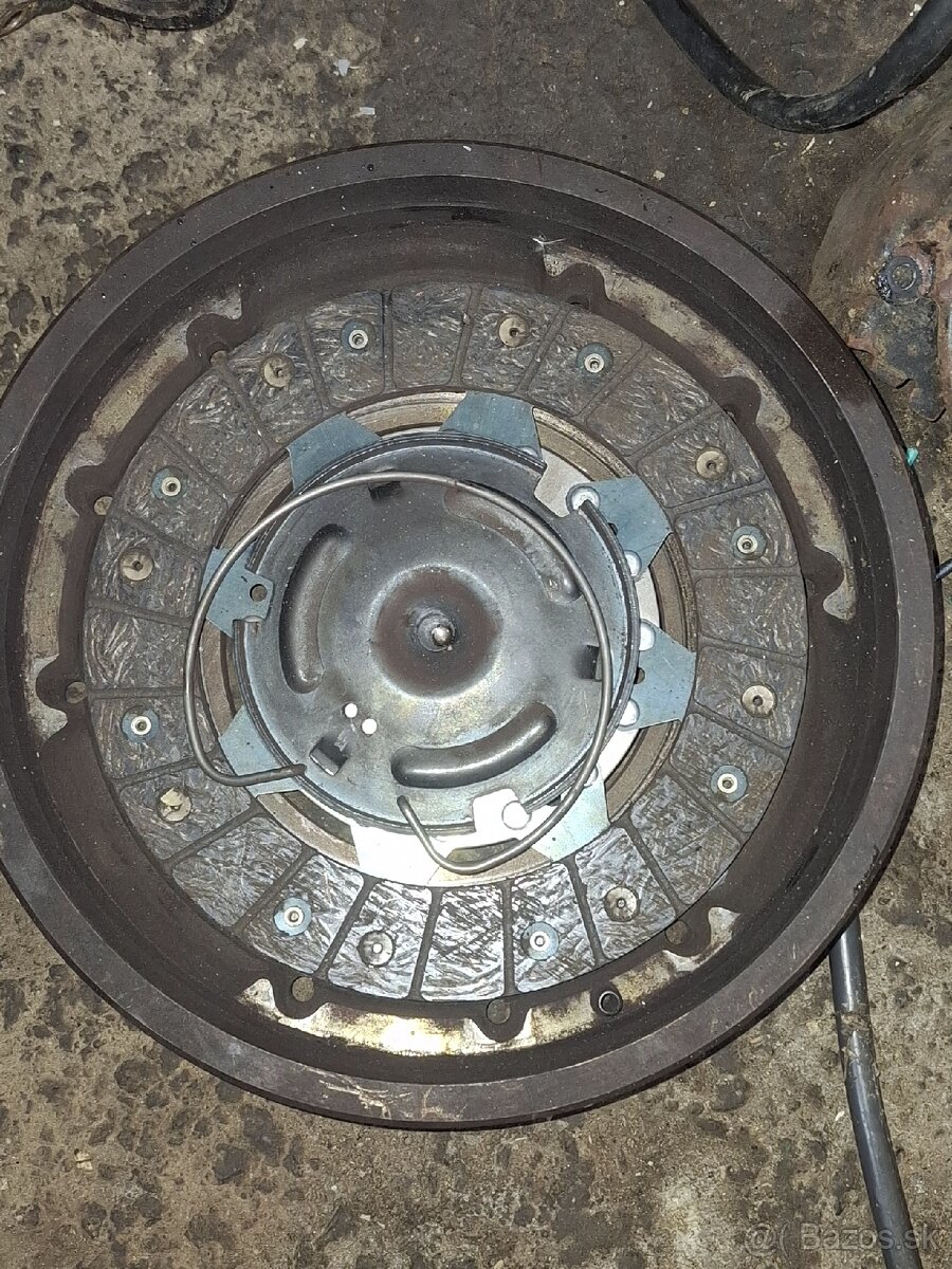 Motor 1.6i 74kw AKL - 6