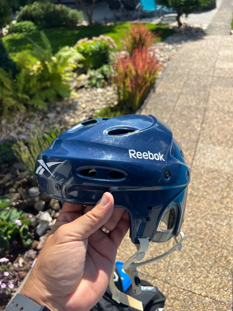 Hokejová vystroj - 6