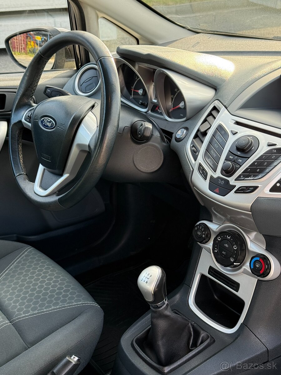 Predám FORD FIESTA 1,4i, 71kW - 6