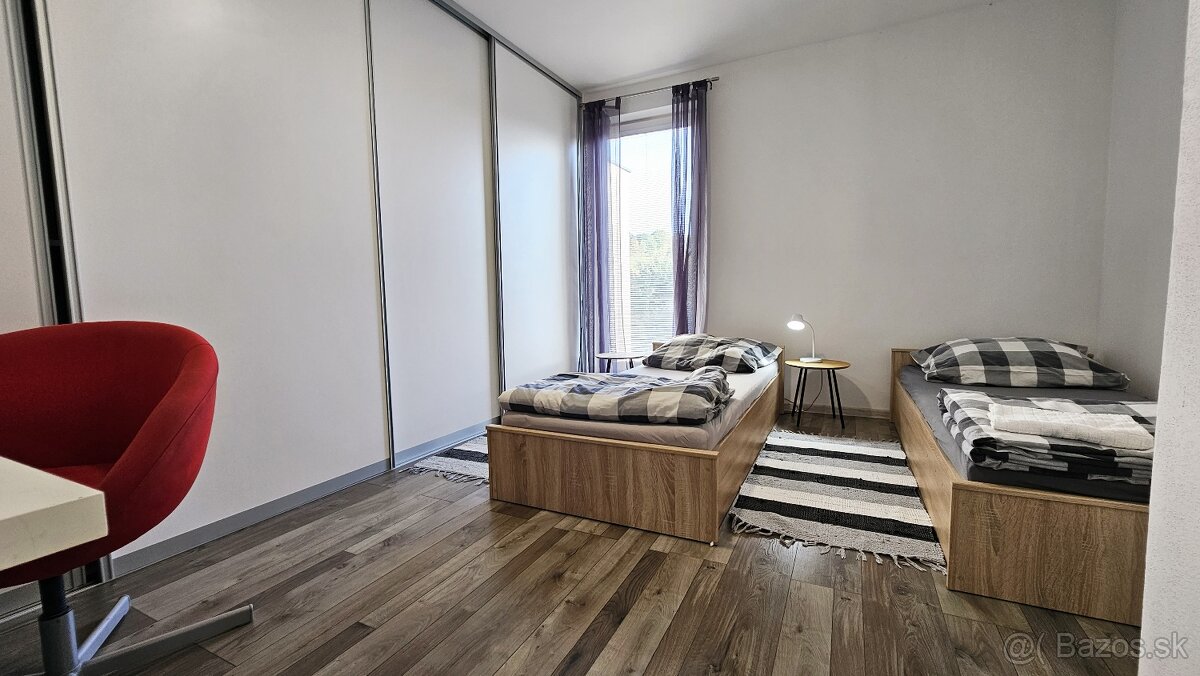 EXKLUZÍVNE Štýlový 4-izbový rodinný dom, 2 kúpeľne, - 6