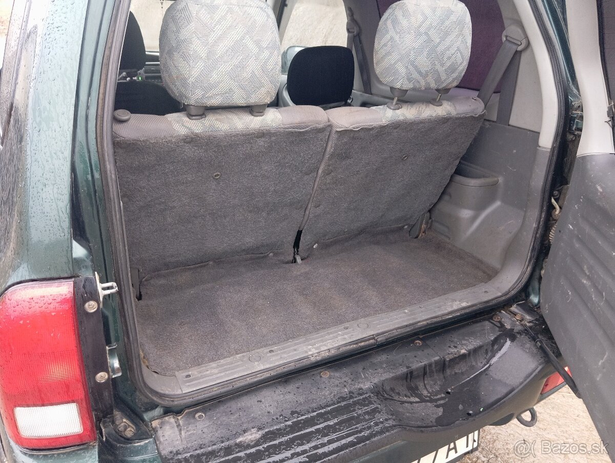 Suzuki Grand Vitara 1.6 benzín 4x4 - 6