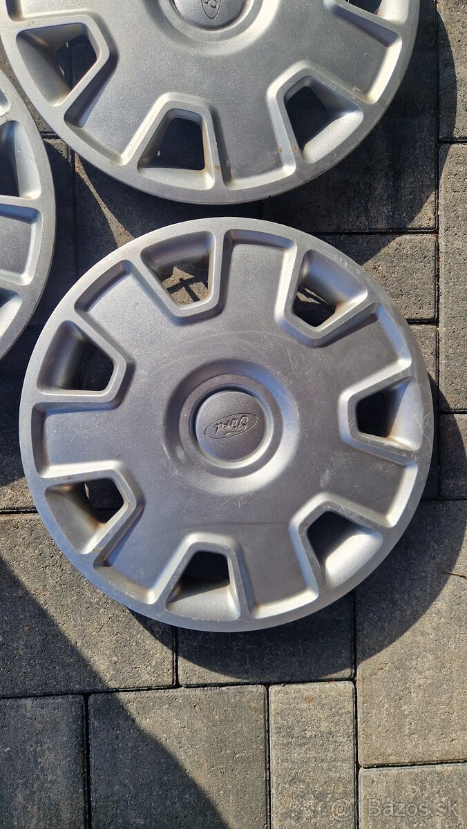 Puklice orig. Ford R15 - 6