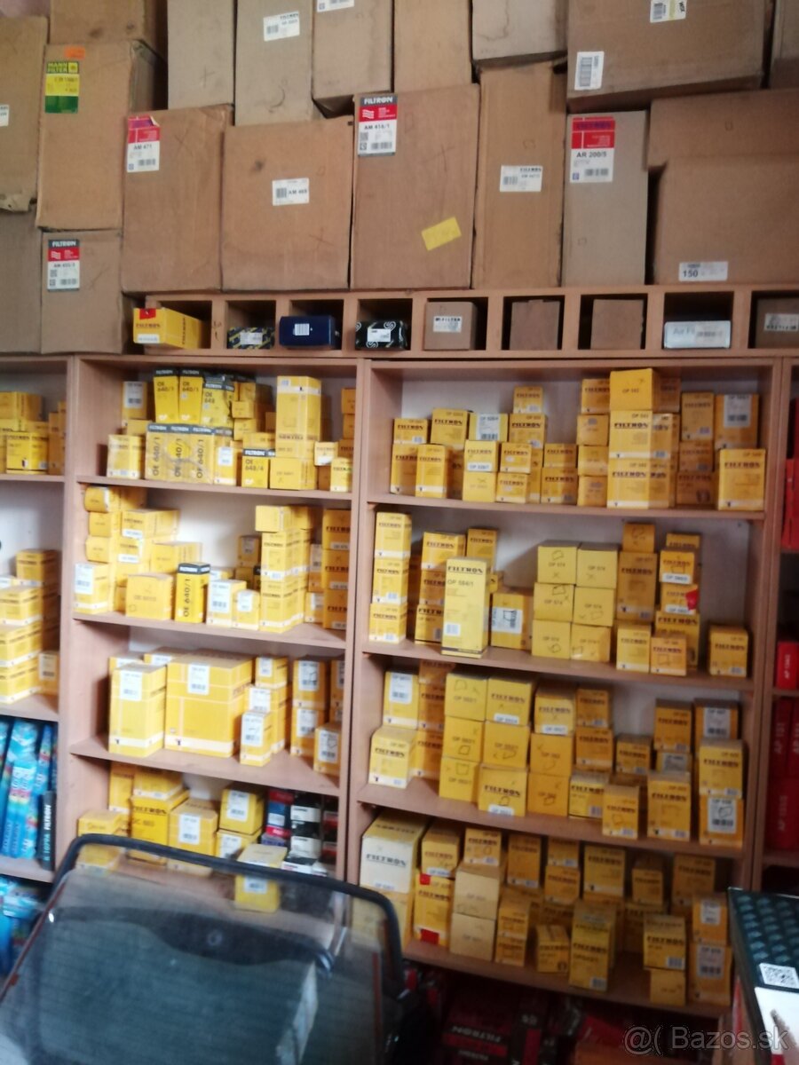 Prodám SKLAD NÁHRADNÍCH DÍLŮ BRZD - 6