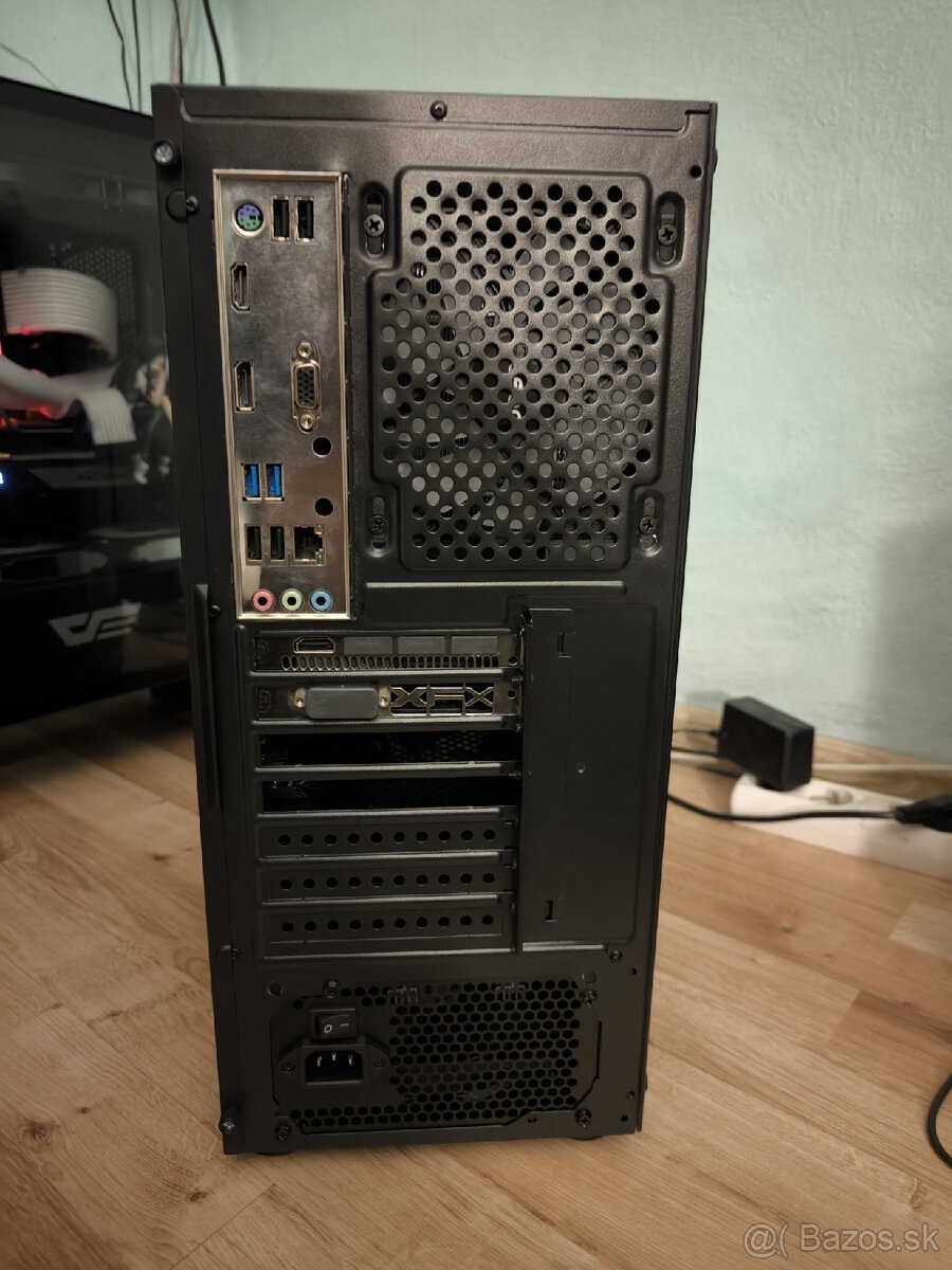 Ryzen 5 1500x, rx 580 8gb, 16gb ram - 6