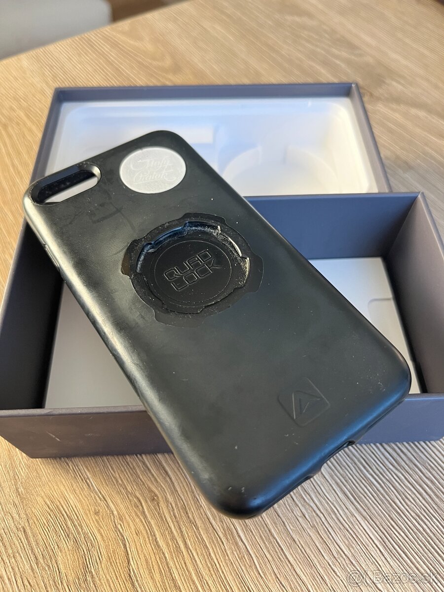 iPhone 8 256 GB - čierna - 75% battery life - 6