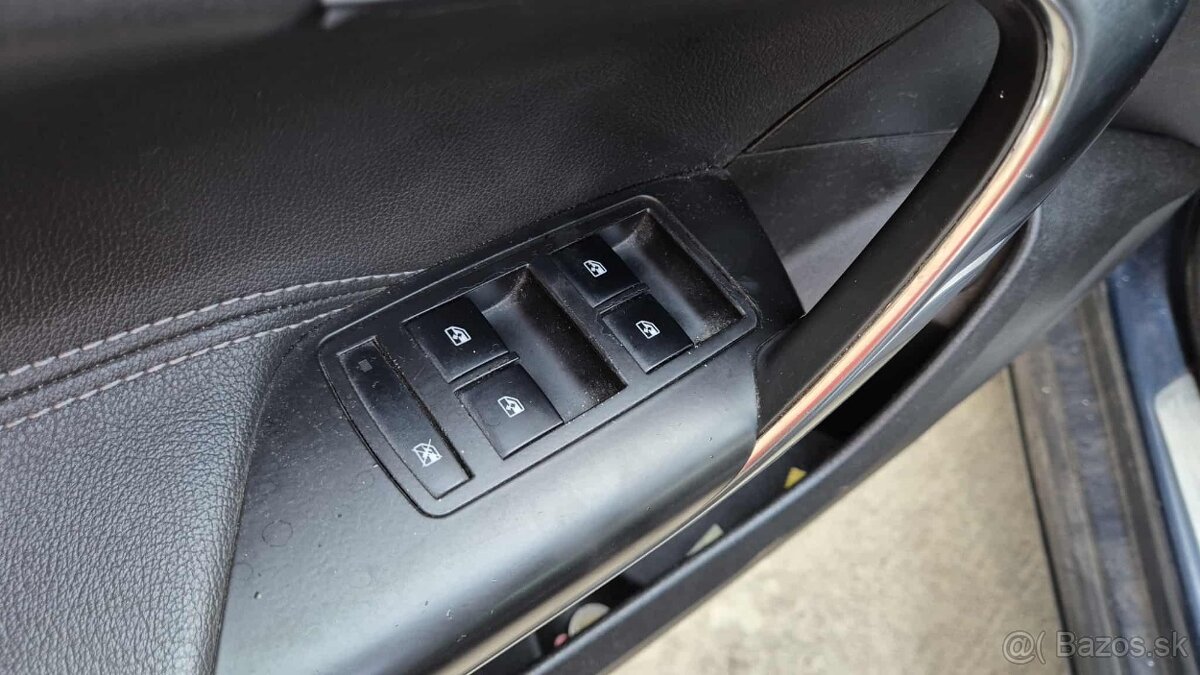 Opel Insignia combi 2,0CDTi 96kw - 6