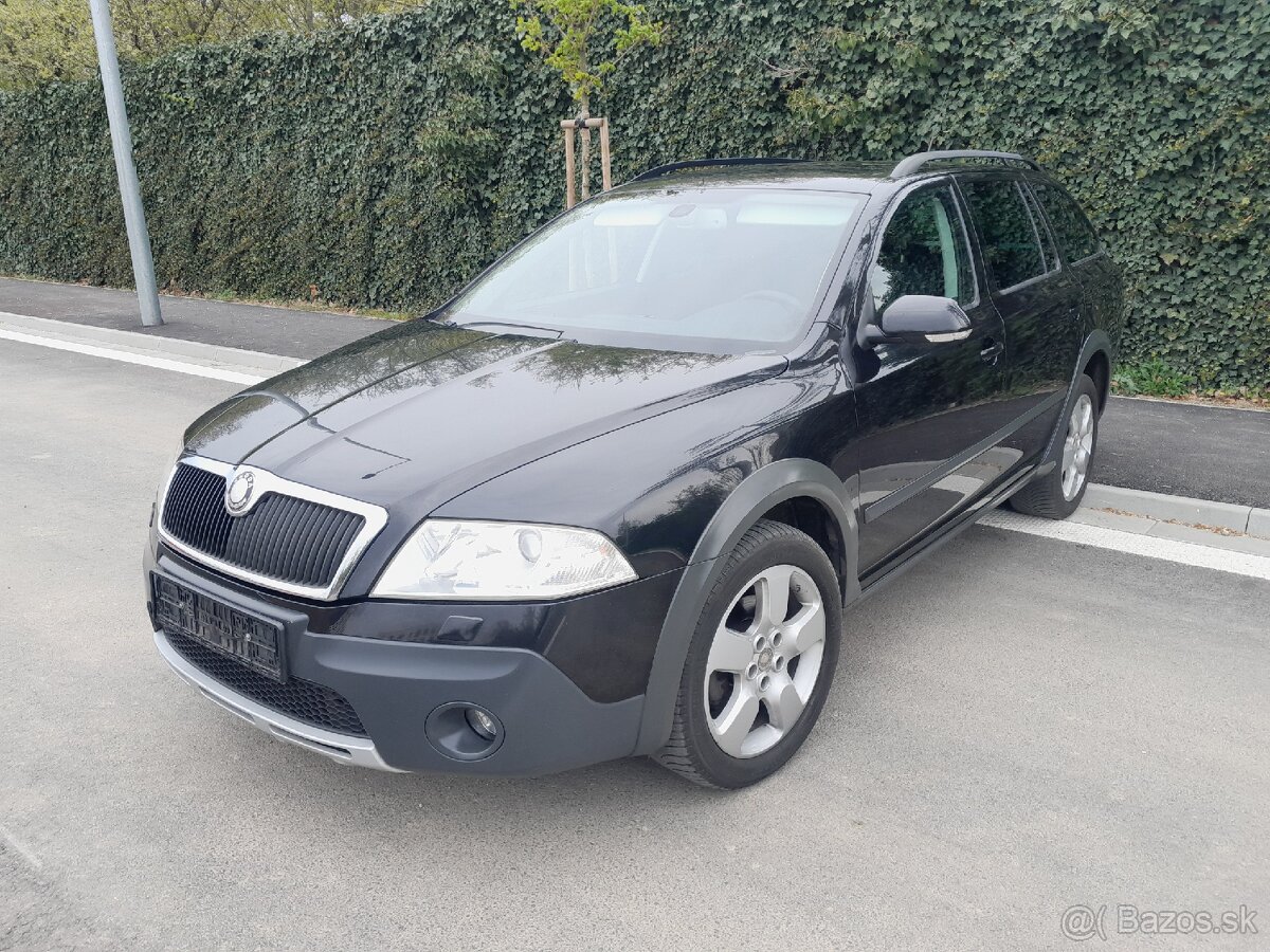 Škoda Octavia Combi 4x4 Scout - 6