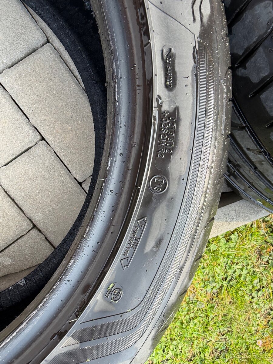Letné pneu Goodyear R18 245/45 - 6