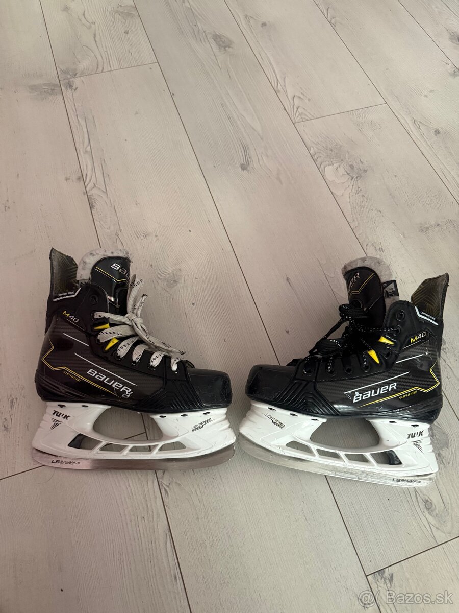 BAUER SUPREME M40 VEĽKOSŤ 2,5 D - 6