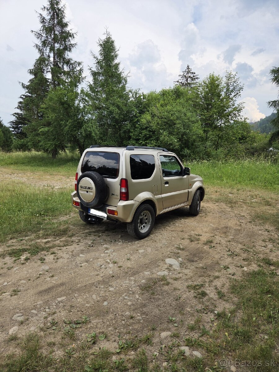 Suzuki Jimny 4x4 1,3 benzín - 6