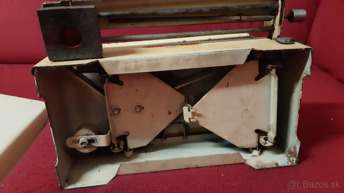 Predám staručkú váhu. - 6