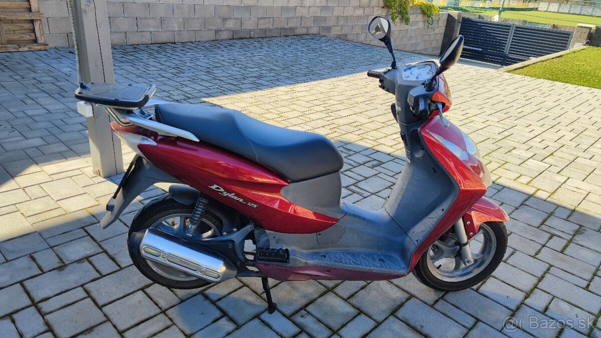 Honda Dylan 125 - 6