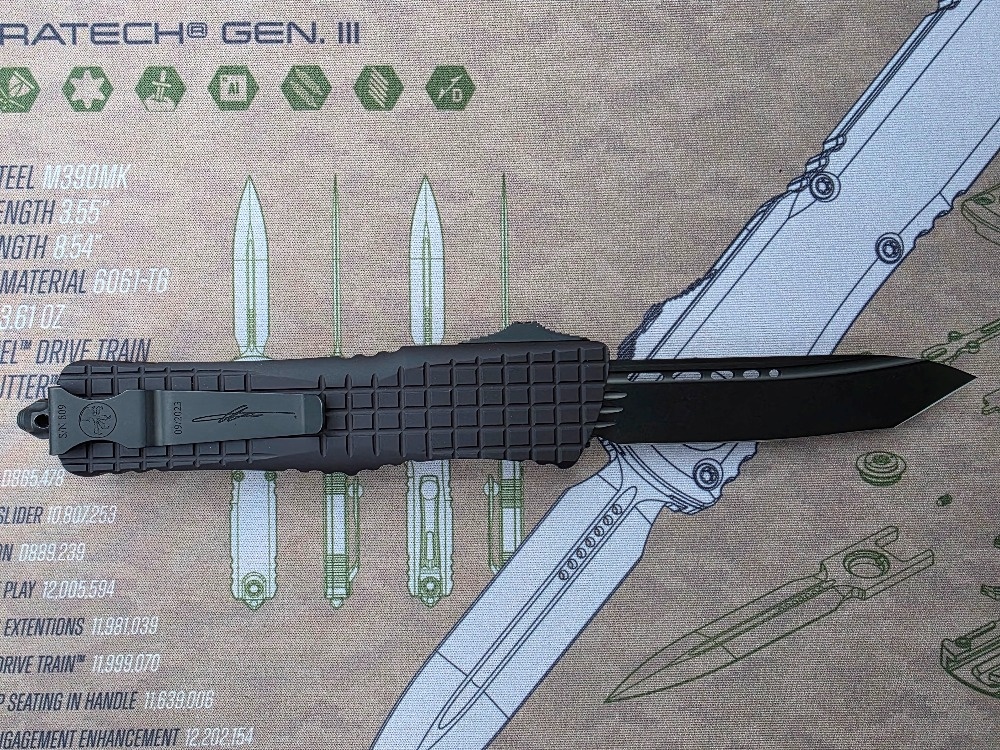 Microtech Combat Troodon Delta Frag Shadow Tanto - 6