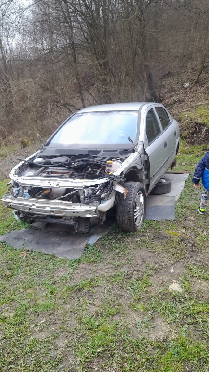 Opel astra G - 6
