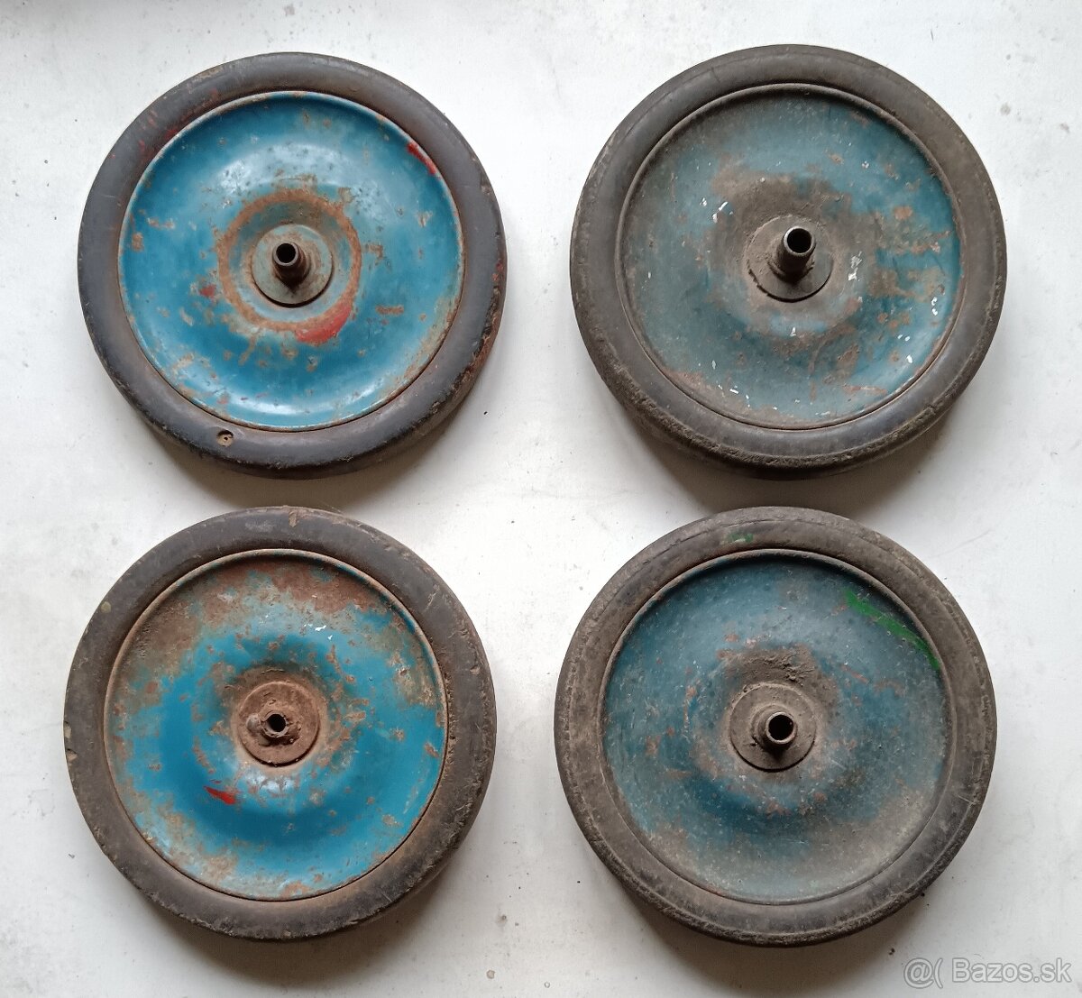 Starý kočík, kolieska, blatníky - 6