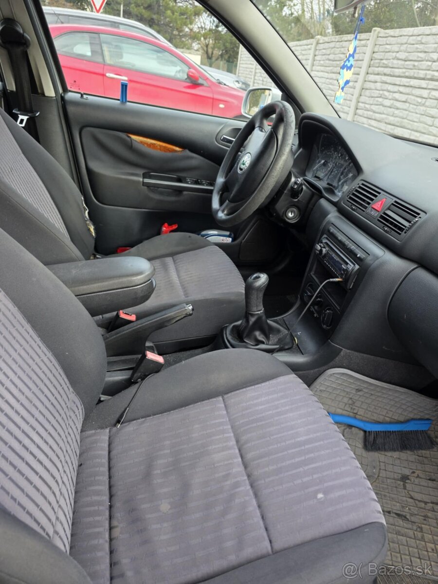 Škoda Octavia 1 combi, 1,9tdi, 81kw, rotačka - 6