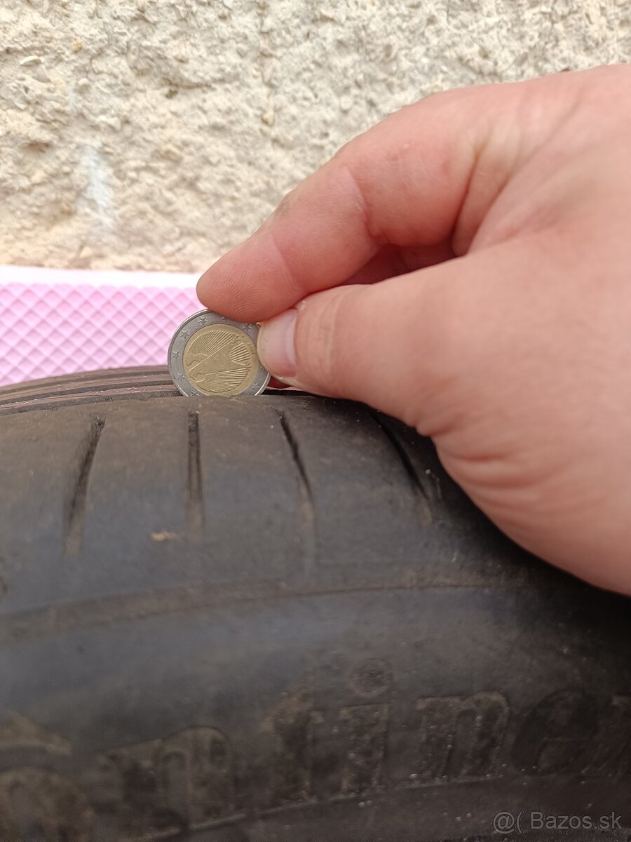 Predám Letné pneumatiky 235/45 R18 - 6