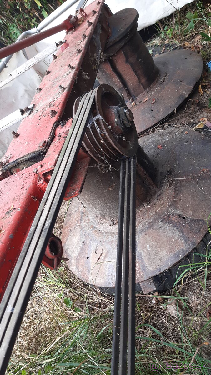 Bubnová Kosačka 165 za traktor funkčná - 6