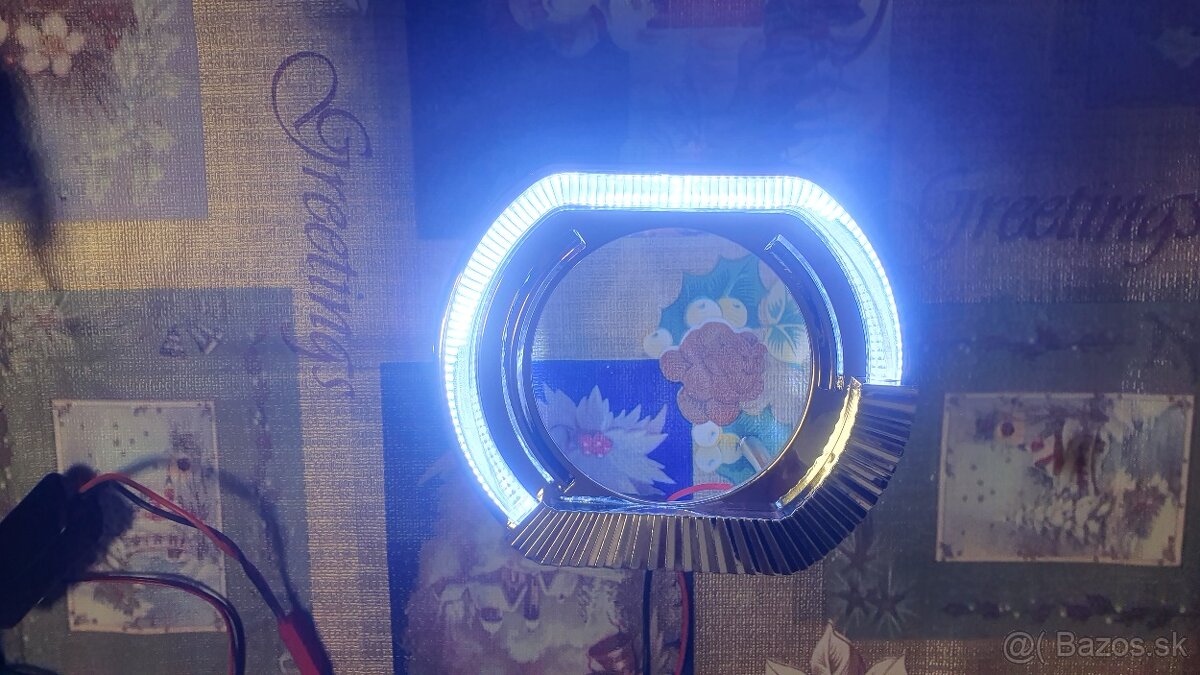 Kryty projektorov s LED podsvietením - 6