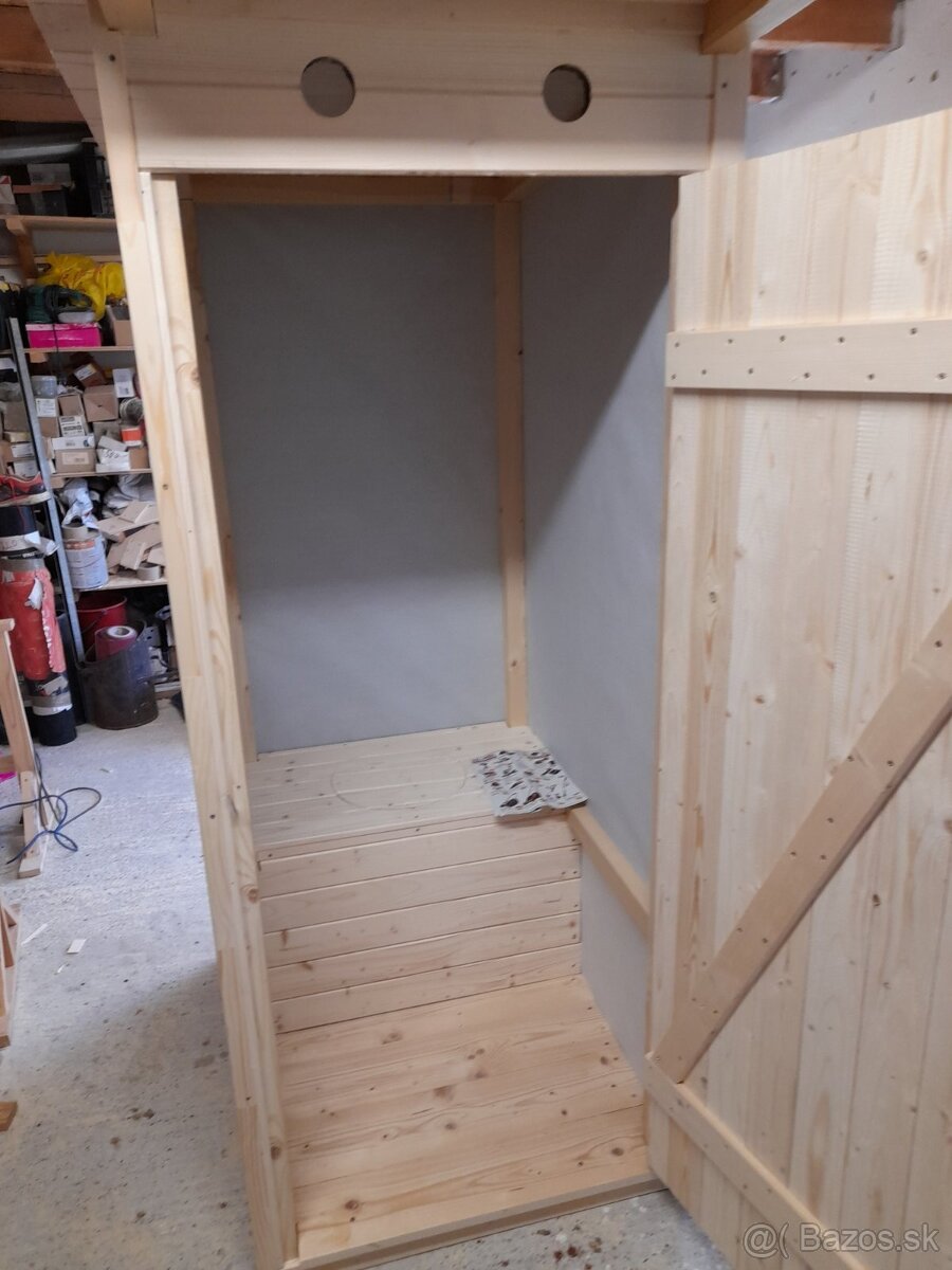 Drevená latrina - 6